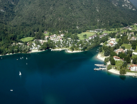 Fascia lago Pieve di Ledro