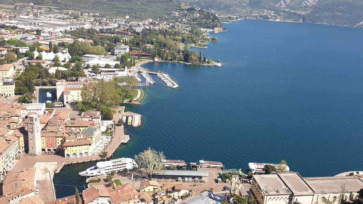 LAGO COVID19