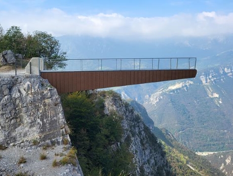 “IL BECCO” - punto panoramico a Dossena